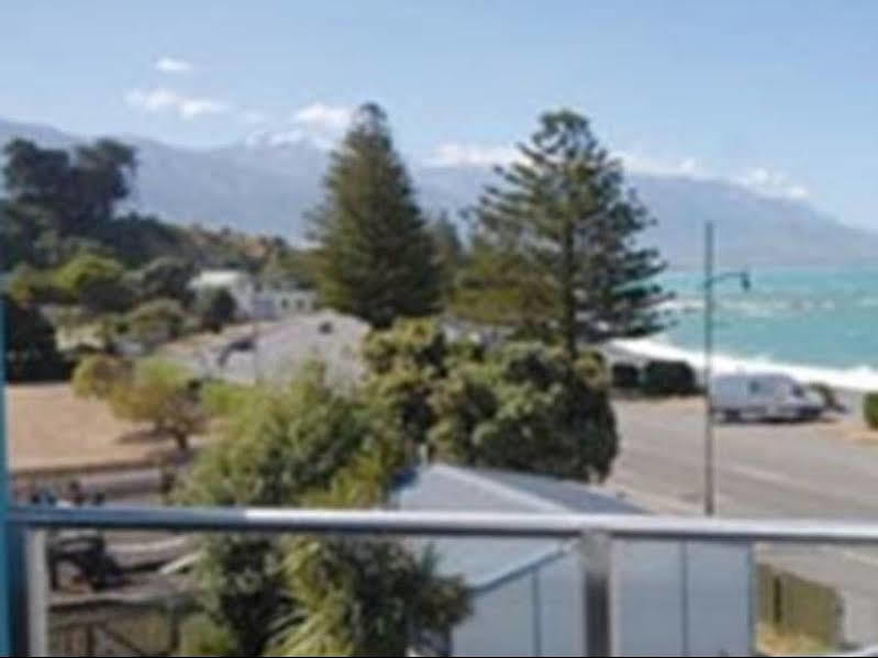 Waves Apartments Kaikoura Esterno foto